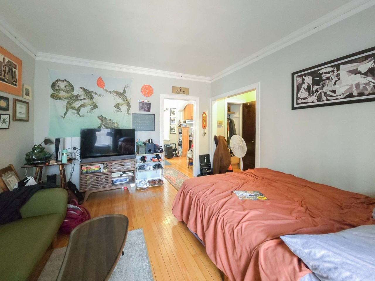 4505A N Greenview Ave #2N - Photo 3 of 6