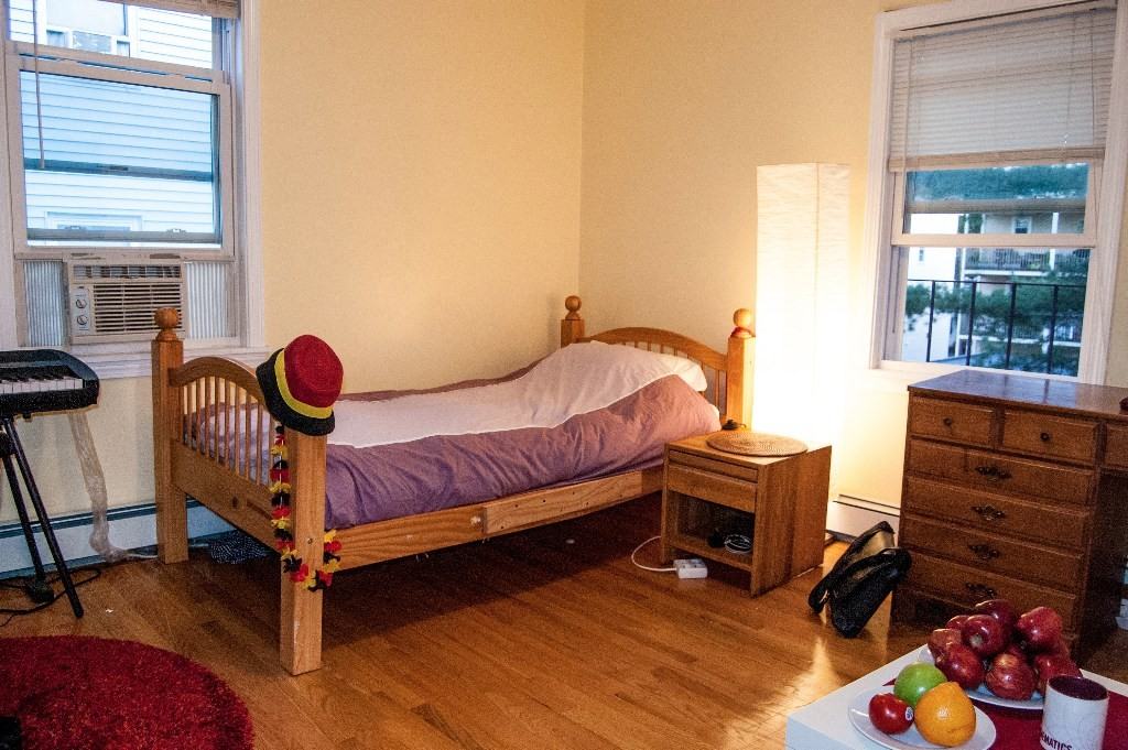 40 Plymouth St #1 - Photo 7 of 9