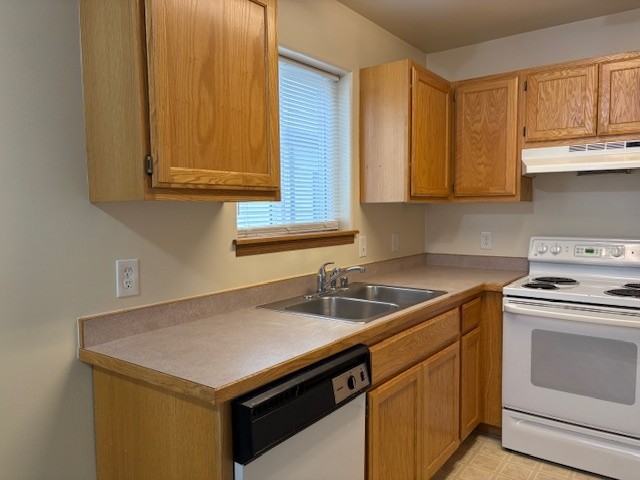 2410 Leo Ave #A - Photo 7 of 19