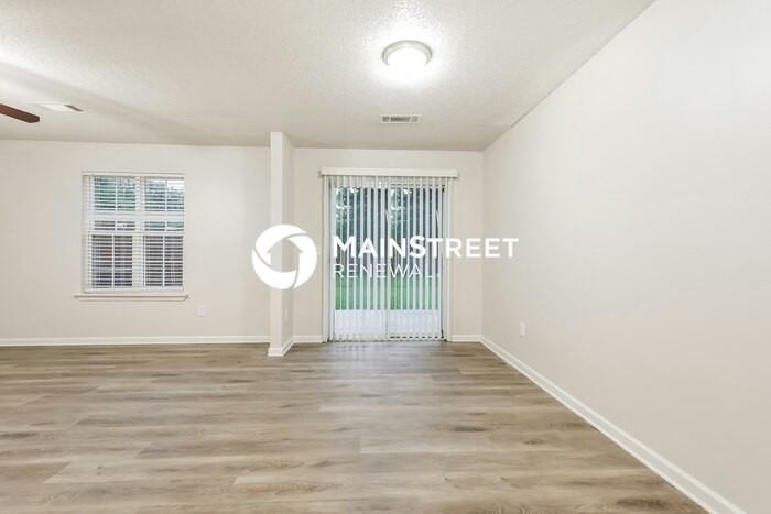 700 Parkway Rd - Photo 4 of 17