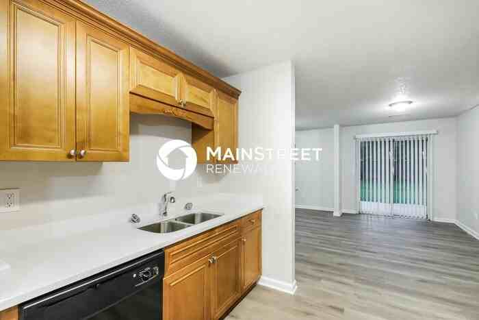 700 Parkway Rd - Photo 7 of 17