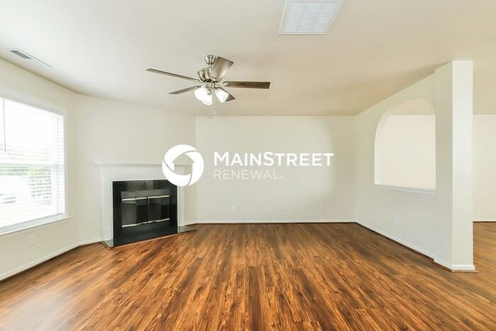 540 Lakewood Glen Ct - Photo 6 of 20