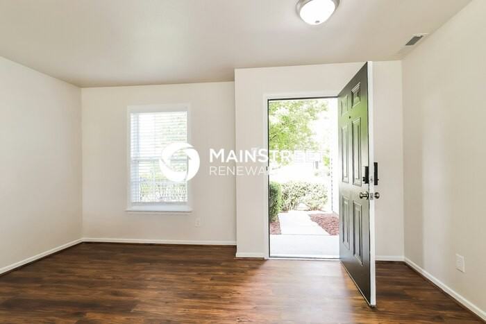 540 Lakewood Glen Ct - Photo 7 of 20