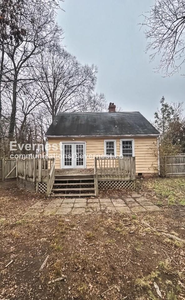 2709 Lafayette Ave - Photo 2 of 20