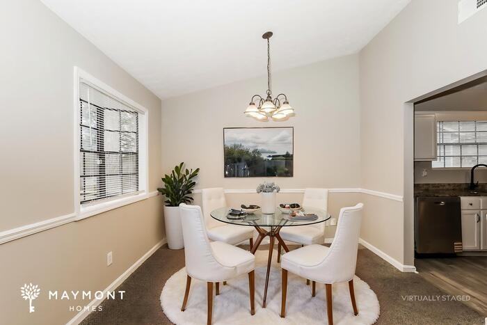 9370 Woodloop Ct - Photo 7 of 14