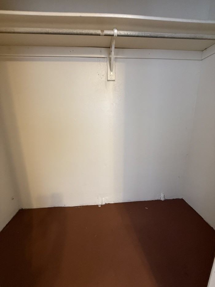 1355 N Columbus Blvd #A - Photo 4 of 12