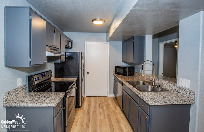 201 Mission Laguna Ln #106 - Photo 3 of 14