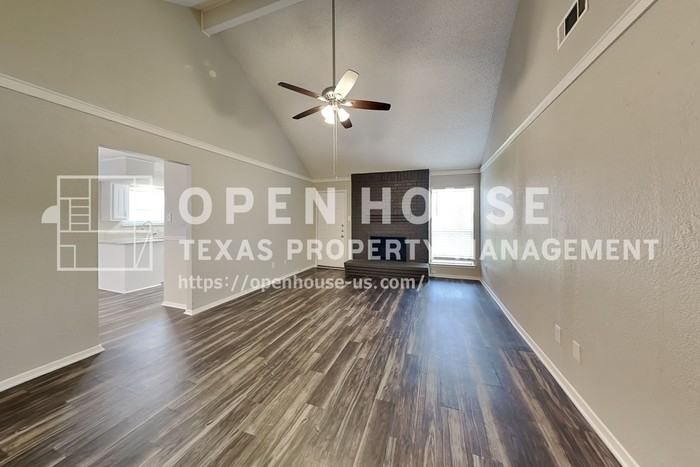 7609 Kimberly Ct - Photo 6 of 24