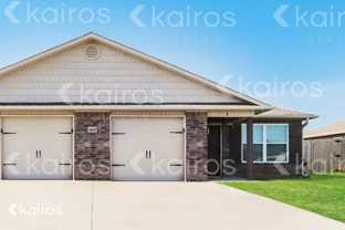 4009 E Thomas St #B - Photo 1 of 1