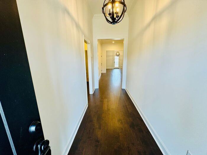 9071 Mountain Preserve Blvd Se - Photo 4 of 37