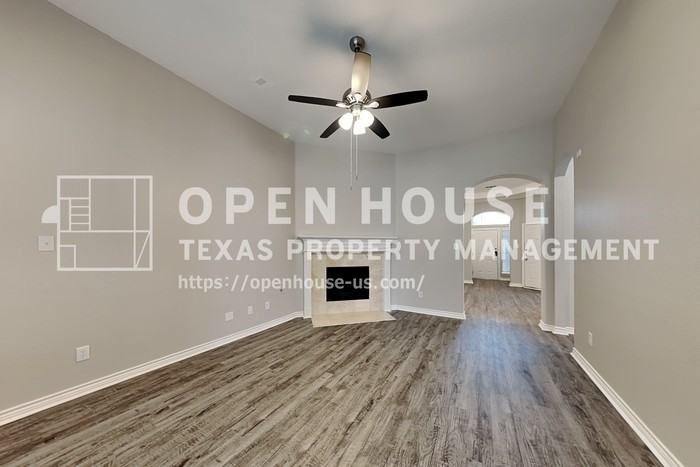 3004 Saint Bartholomew Dr - Photo 6 of 22