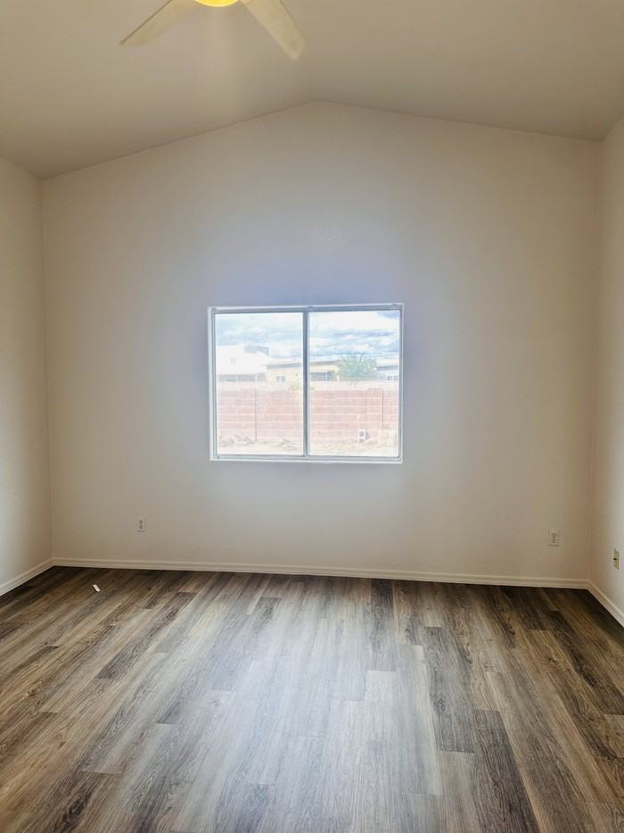 2384 W Silverbell Tree Dr - Photo 6 of 8