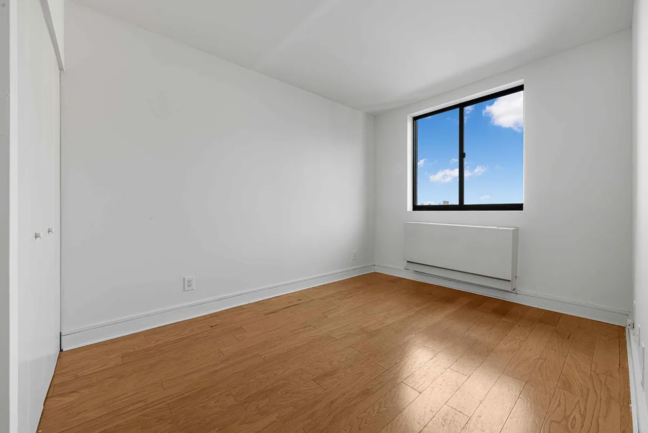 W 96th St & West End Ave #308 - Photo 6 of 14