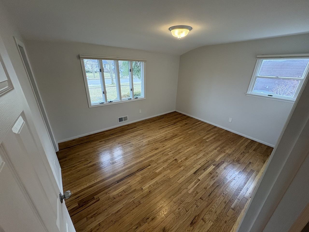 169 South Plaisted Avenue - Photo 5 of 12