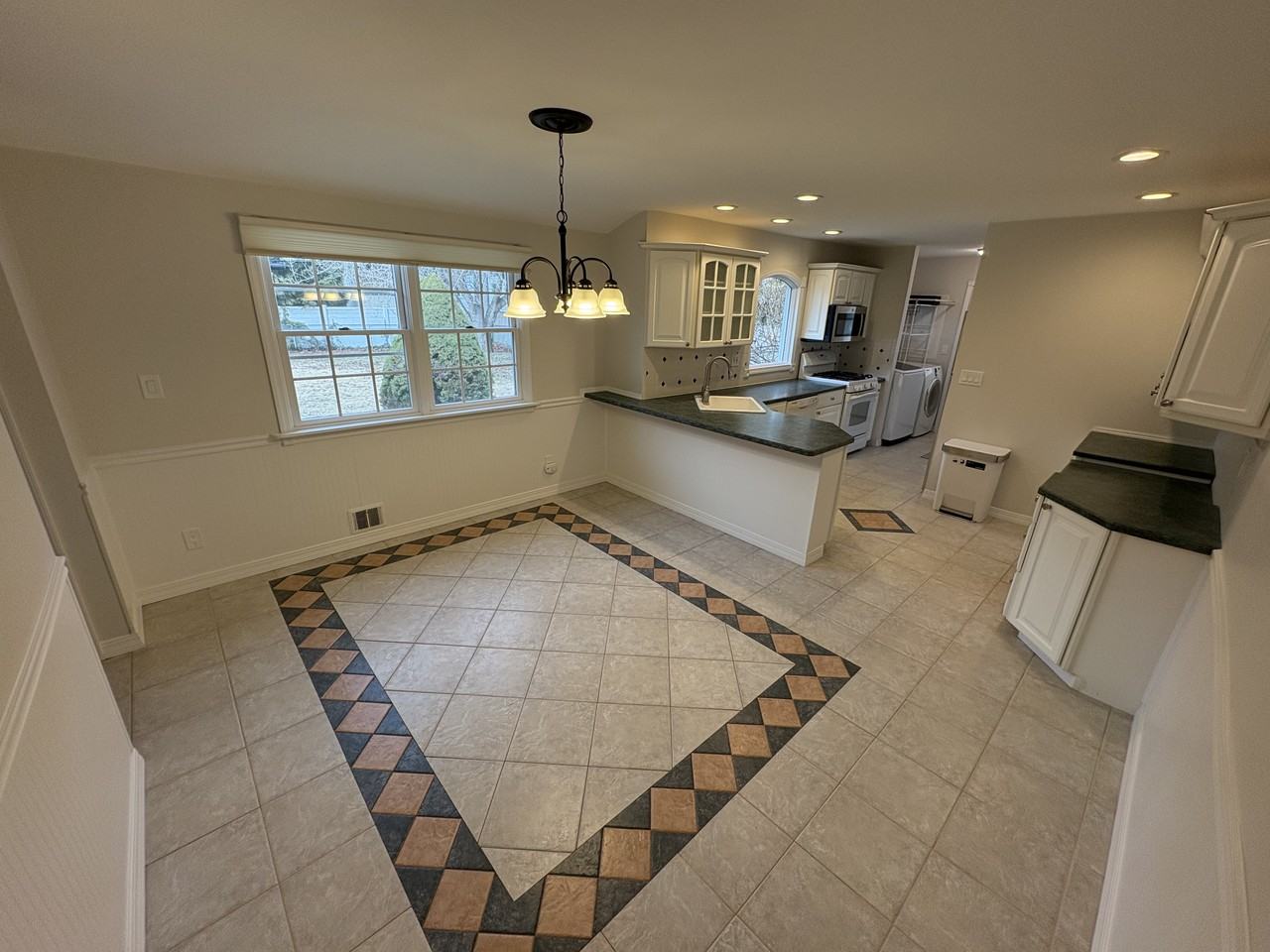 169 South Plaisted Avenue - Photo 6 of 12