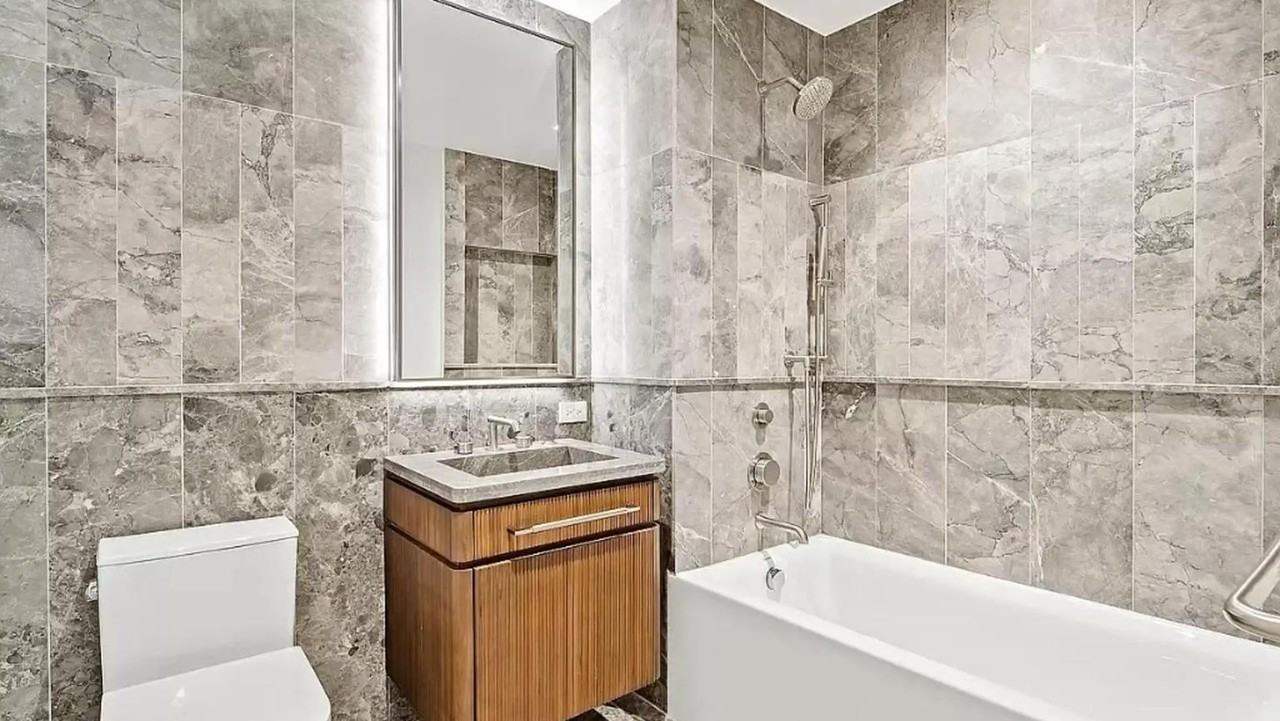 Delancey St #7B - Photo 6 of 11