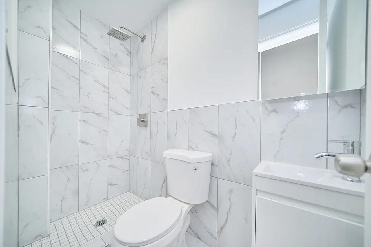 Norfolk St #1G - Photo 3 of 7