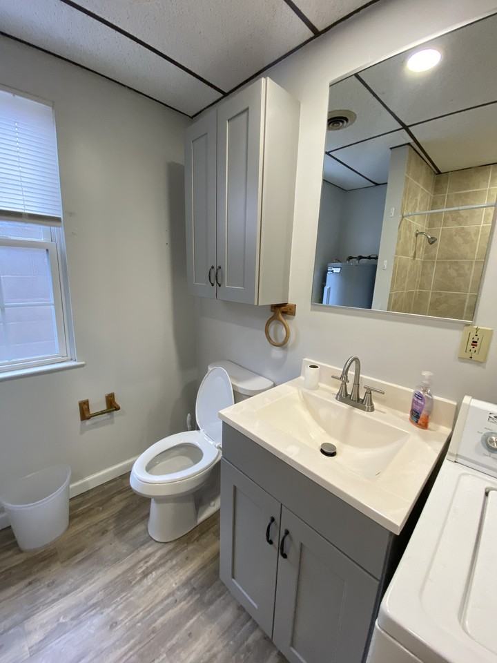 181 Armstrong Street, Apt B, Keyser WV 26726 - Photo 5 of 11