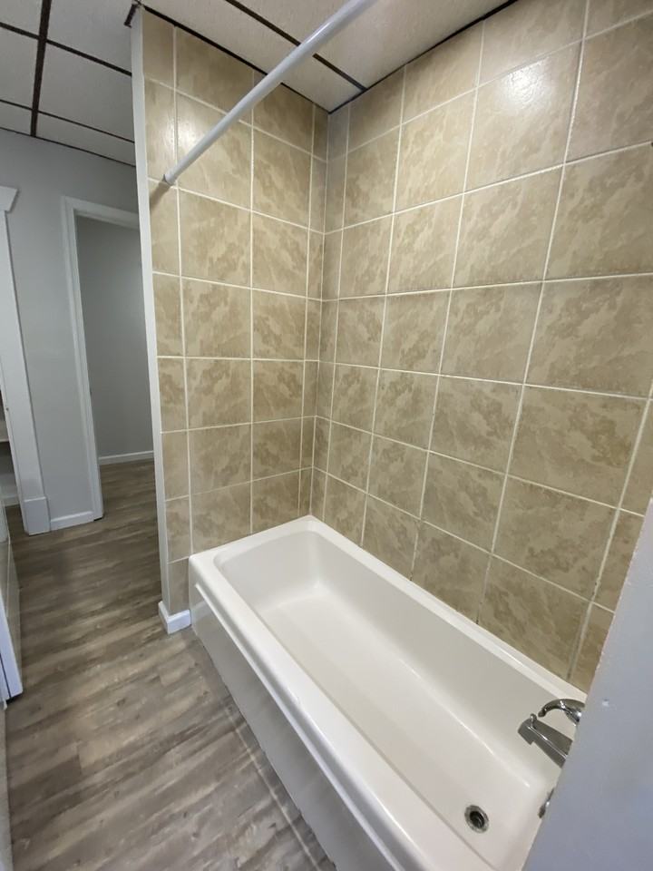 181 Armstrong Street, Apt B, Keyser WV 26726 - Photo 6 of 11