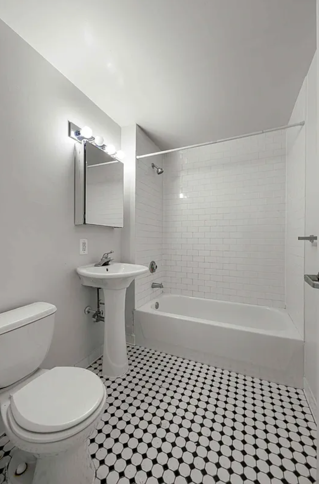 W 96th St & West End Ave #209 - Photo 2 of 8