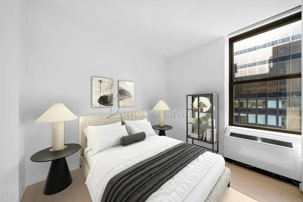 1 West St #2129 - Photo 2 of 4