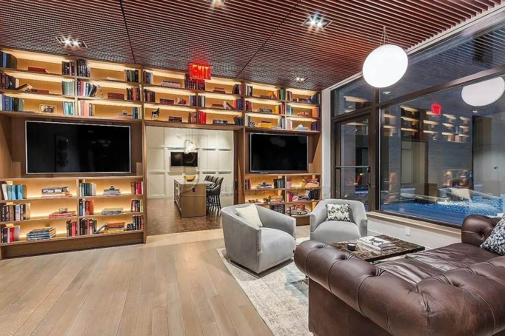 90 West St #19W - Photo 5 of 5