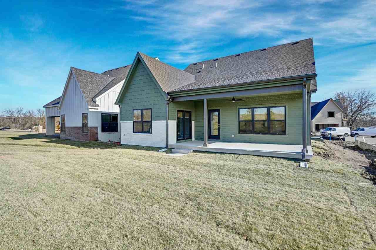 16648 Garnett St - Photo 7 of 11