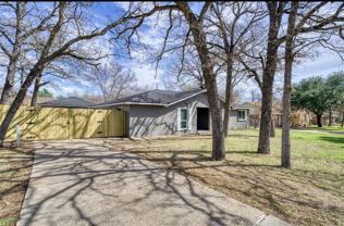 1115 Merry Oaks Dr - Photo 1 of 1