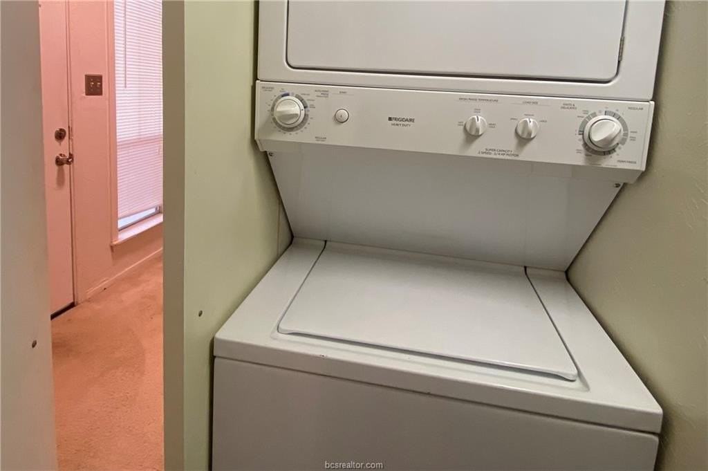 1306 Holik Dr - Photo 7 of 8