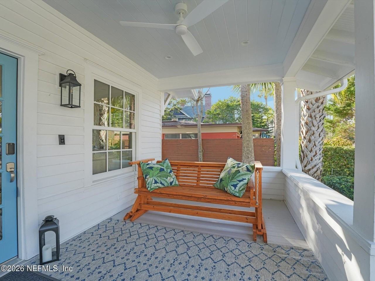 322 6th St - Photo 5 of 45