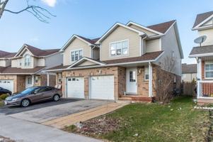 featured image of 42 Mountain Laurel Cres