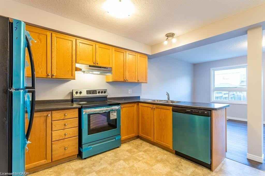 42 Mountain Laurel Cres - Photo 6 of 22