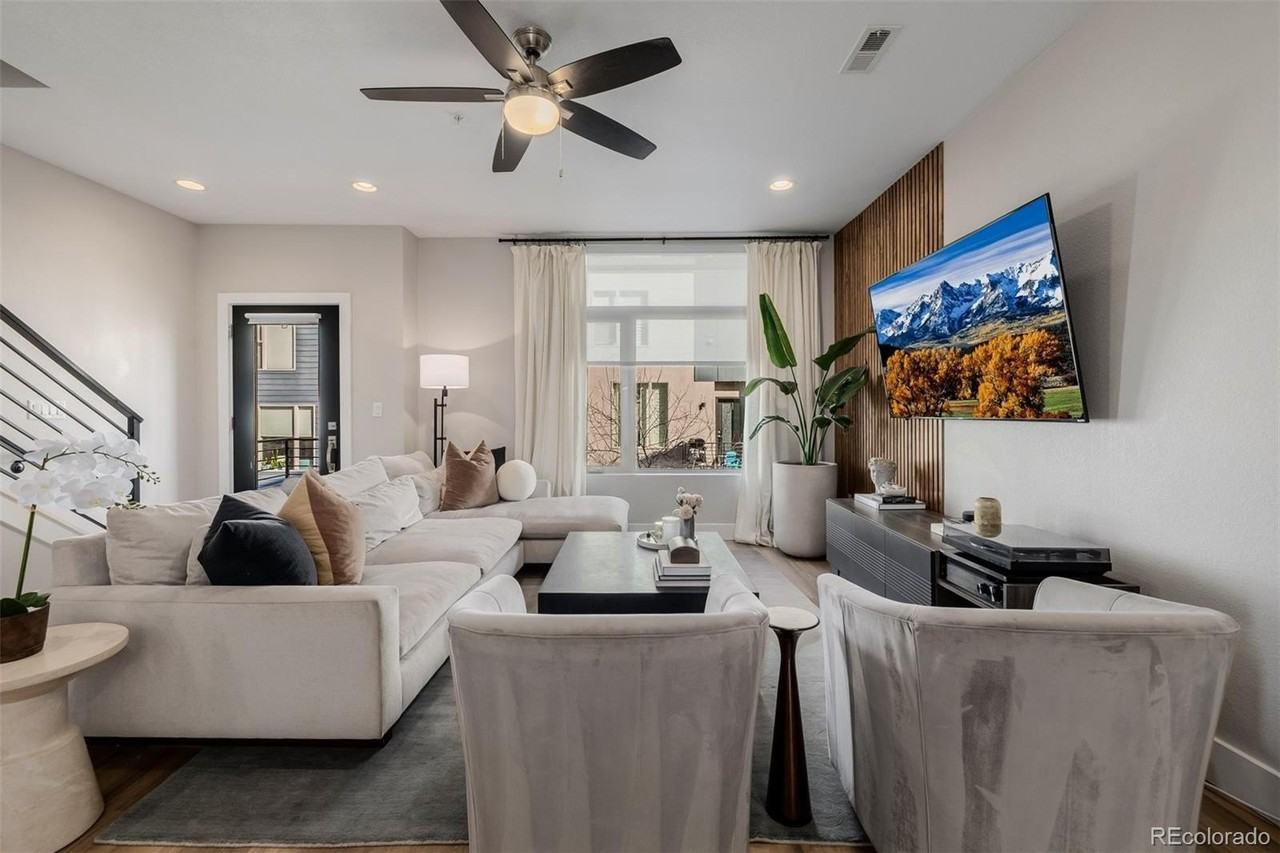 5757 W 17th Ave - Photo 4 of 32