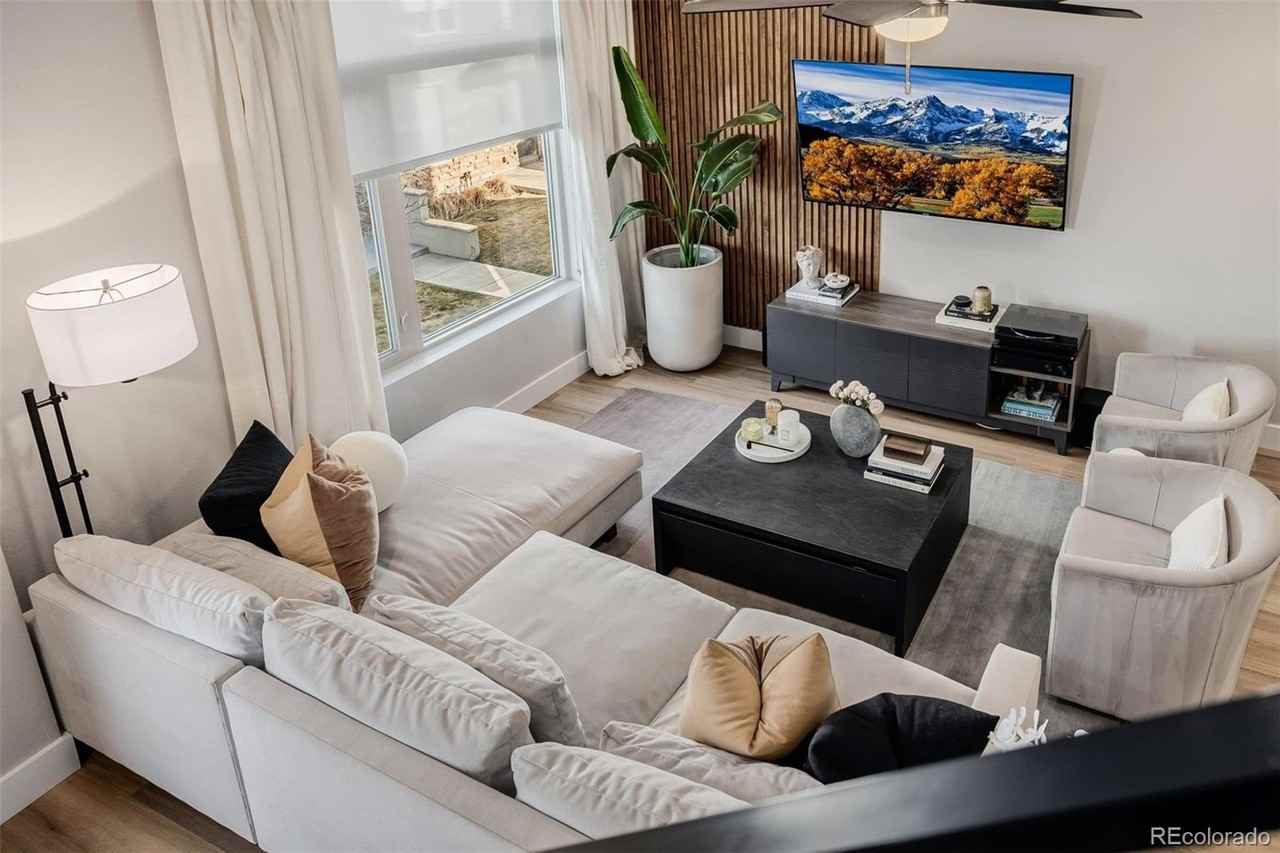 5757 W 17th Ave - Photo 7 of 32