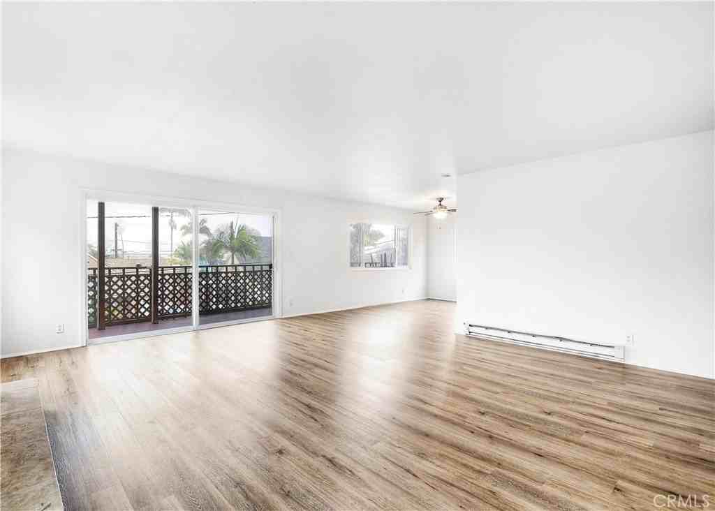 1505 Calle Sacramento - Photo 2 of 10