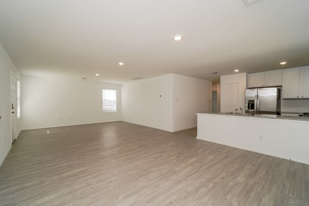 8803 Barrow Path - Photo 5 of 16