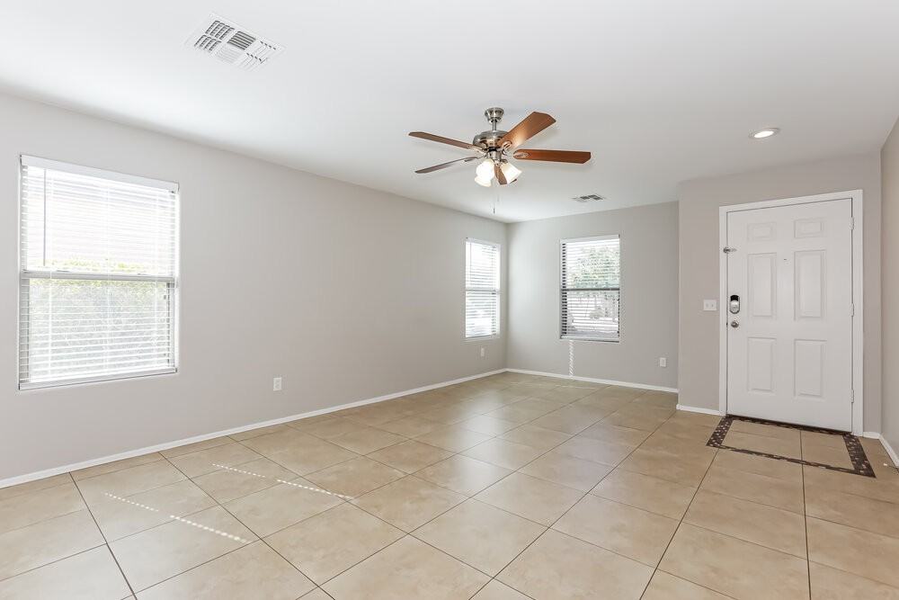 21870 E Gold Canyon Dr - Photo 3 of 15