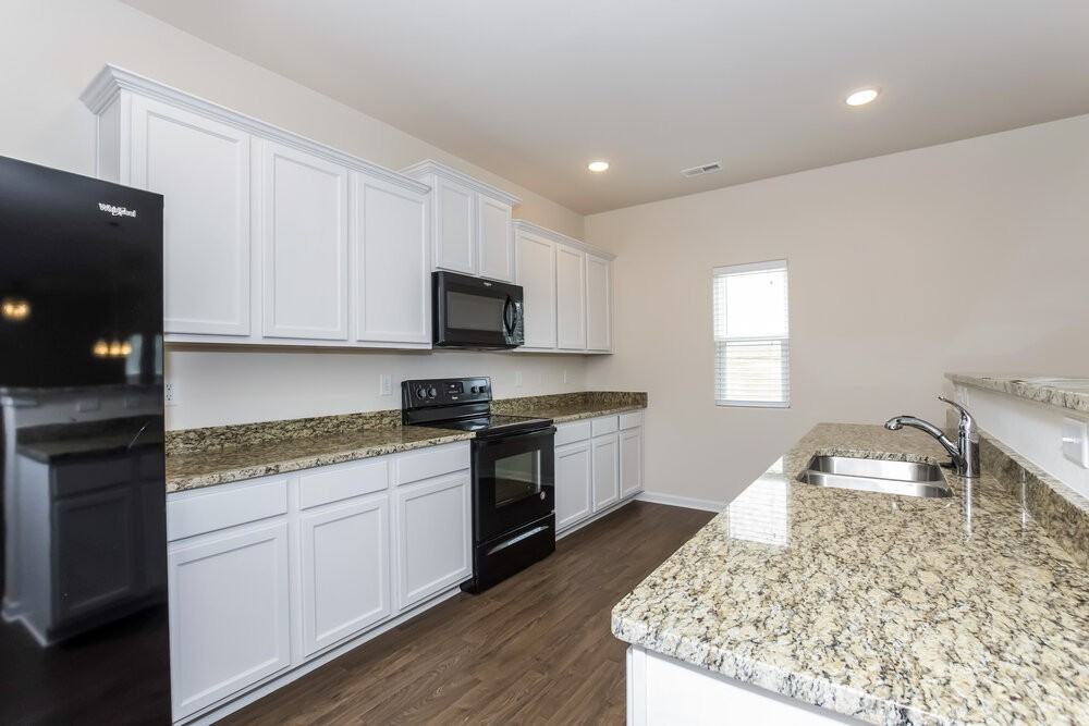 2012 Boulder Ct - Photo 5 of 14