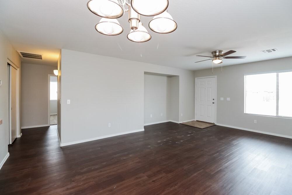 15843 W Woodlands Ave - Photo 2 of 15