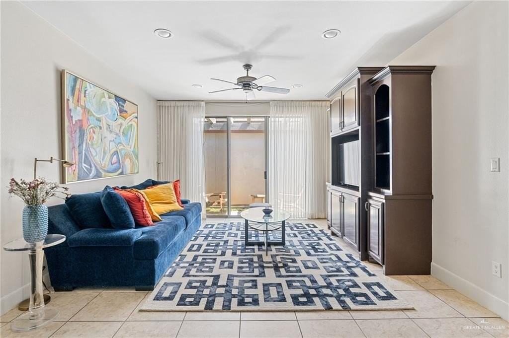 3837 S D St - Photo 3 of 15