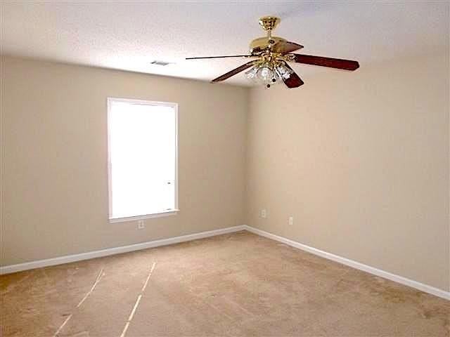 1030 Old Marks Dr - Photo 5 of 10