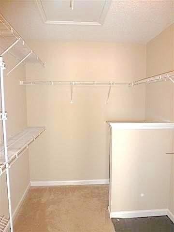 1030 Old Marks Dr - Photo 7 of 10