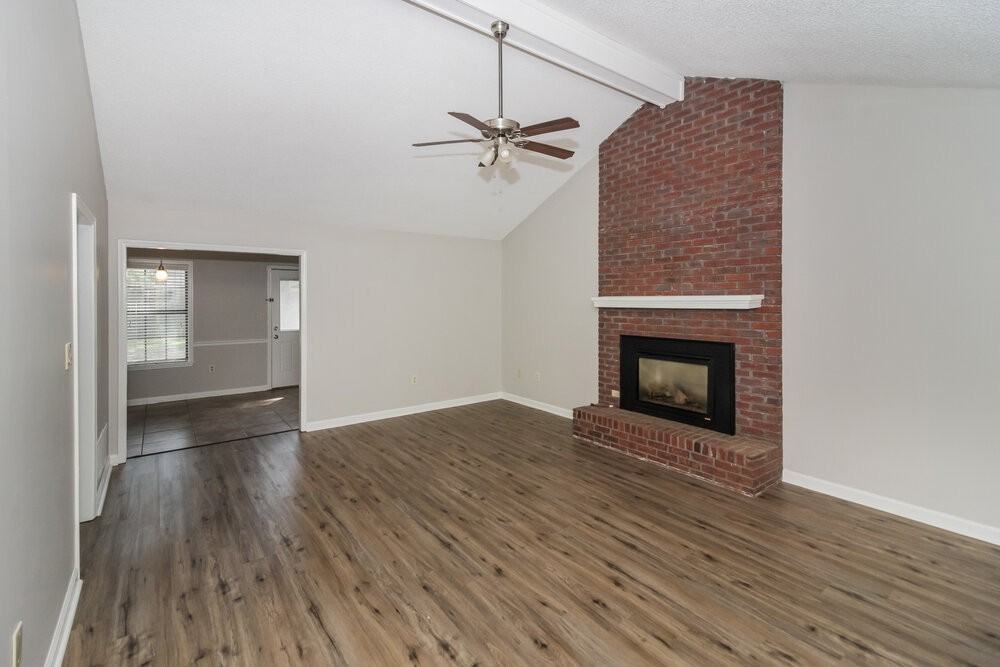 7352 Alexander Rd - Photo 3 of 16