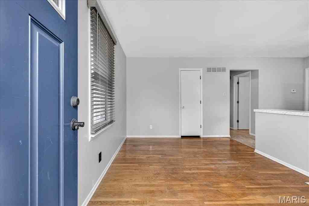 1210 N 5th St - Photo 6 of 32