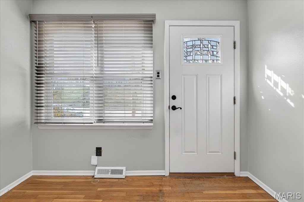 1210 N 5th St - Photo 7 of 32