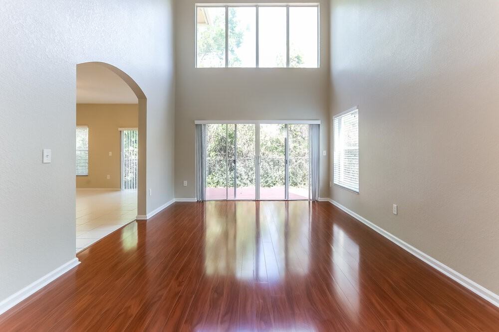 1117 Nw 97th Dr - Photo 2 of 15