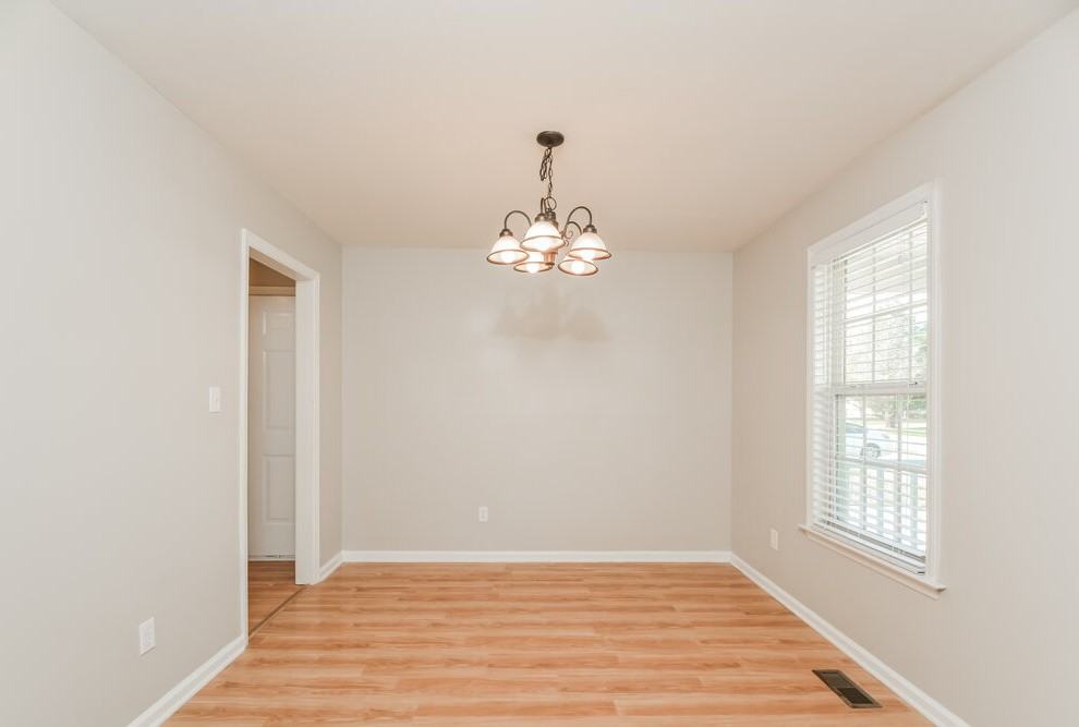 313 Alder Ln - Photo 6 of 17