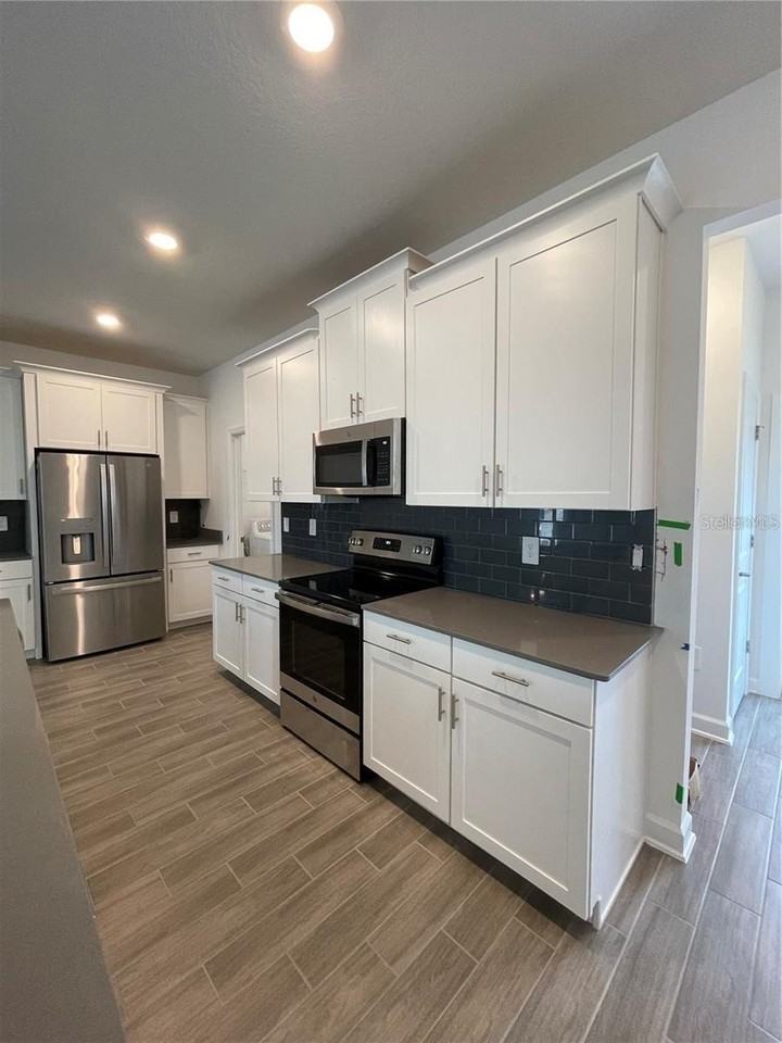 3111 Addison Blvd - Photo 4 of 23