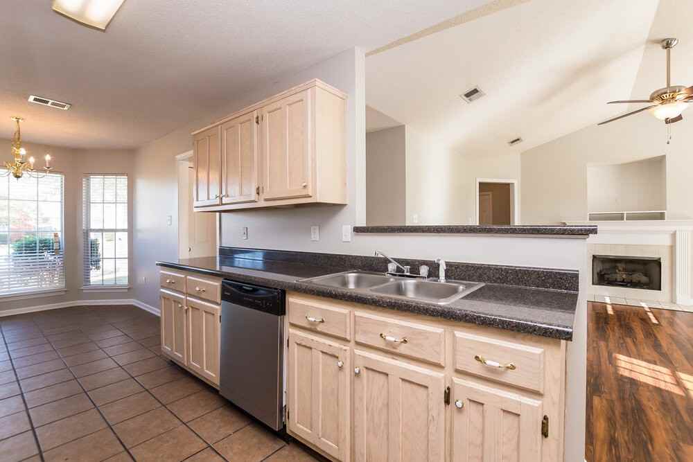 7896 Nature Walk Dr - Photo 6 of 15