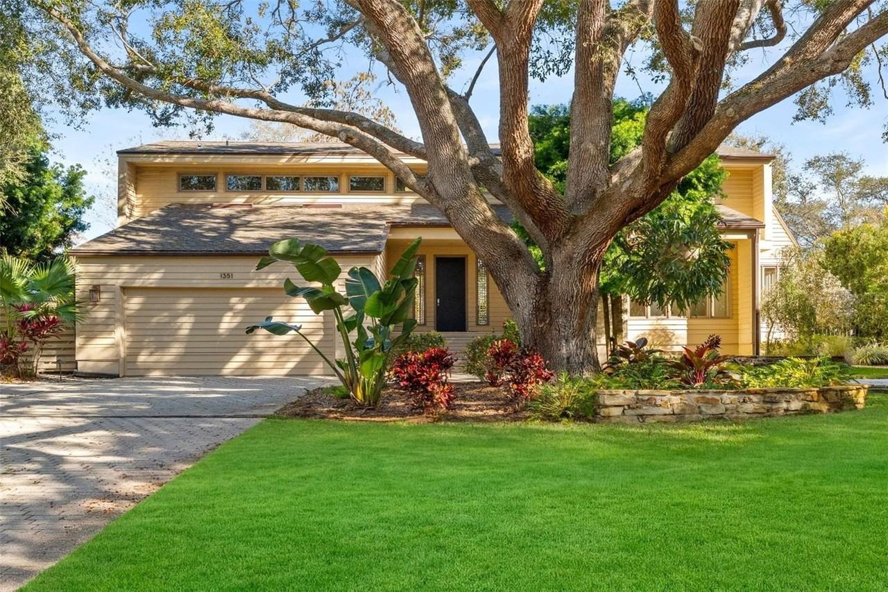 1351 Willow Brook Dr